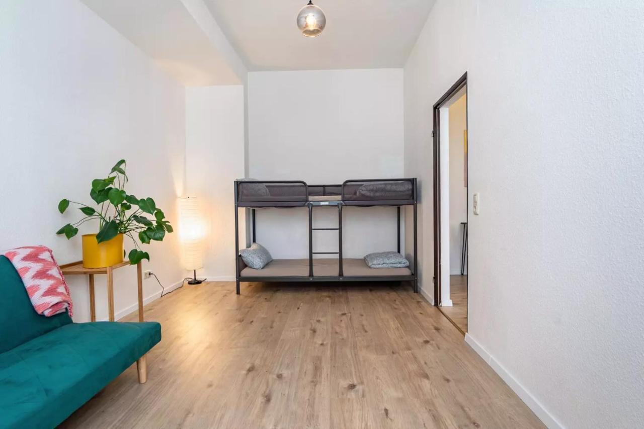 Next Home - Free Parking & Wifi - Badewanne Duisburg Exterior foto